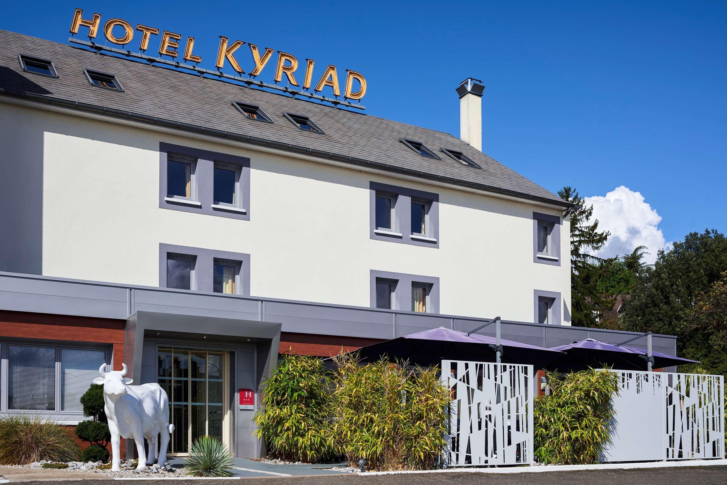 Kyriad Le Mans Est Zewnętrze zdjęcie